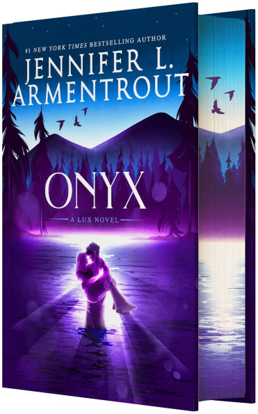 HARDCOVER ONYX (LUX #2)